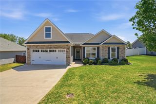 126 Alberta Circle, Piedmont, SC 29673