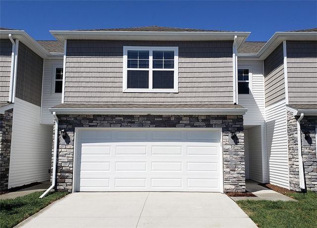 2111 Bugge Drive, Adel, IA 50003