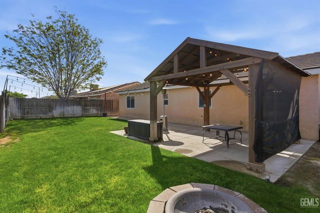 5500 Baja Drive, Bakersfield, CA 93307