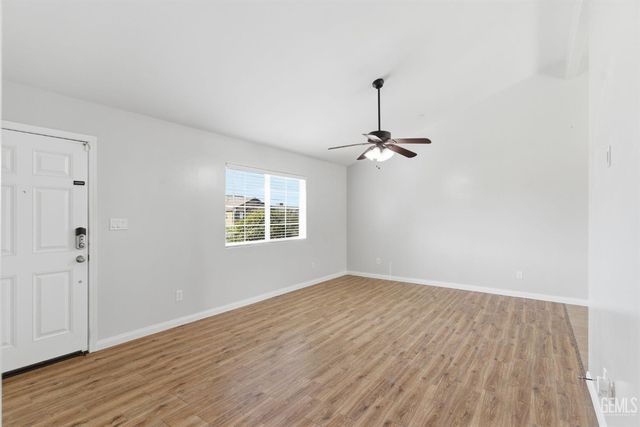 5500 Baja Drive, Bakersfield, CA 93307