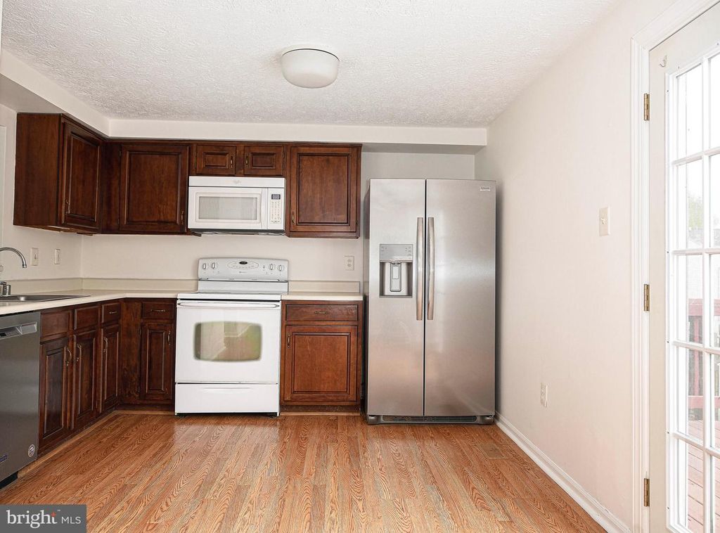 Image 10 of property listing at 1219 VALLEY LEAF CT, Edgewood, MD 21040