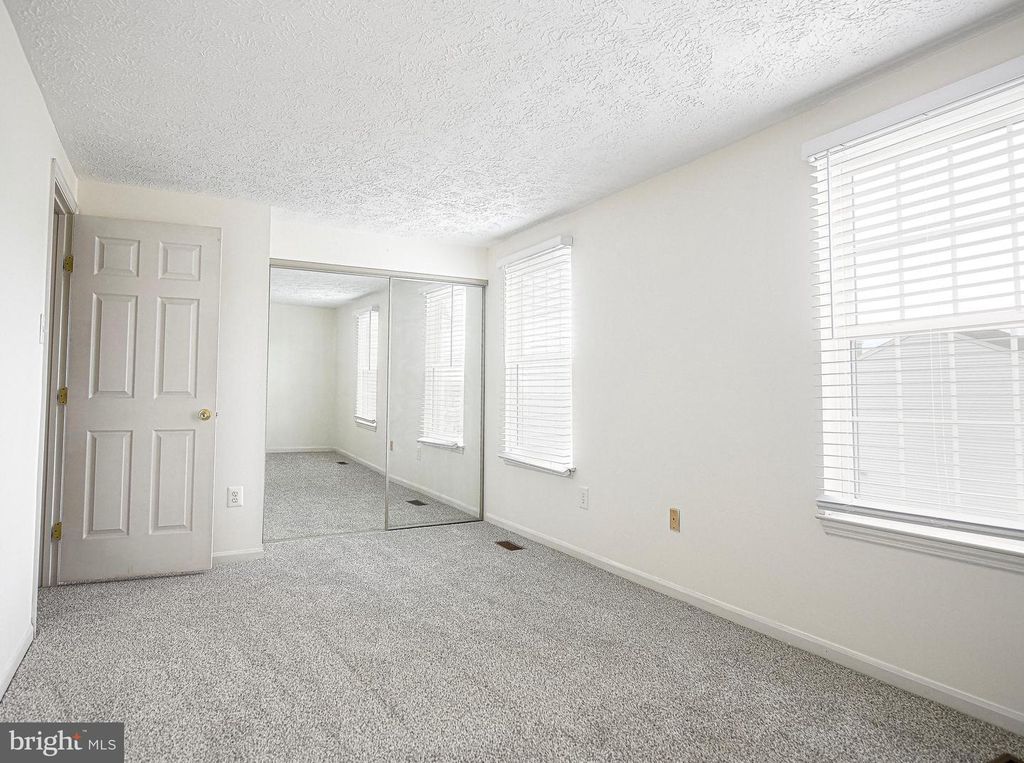 Image 12 of property listing at 1219 VALLEY LEAF CT, Edgewood, MD 21040