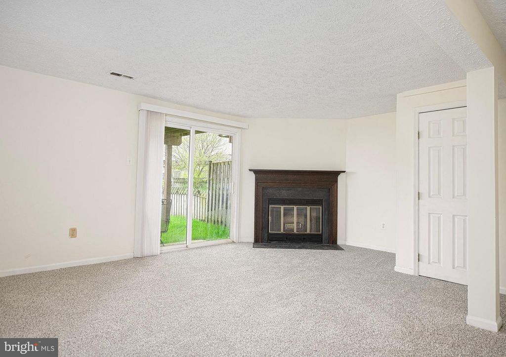 Image 20 of property listing at 1219 VALLEY LEAF CT, Edgewood, MD 21040