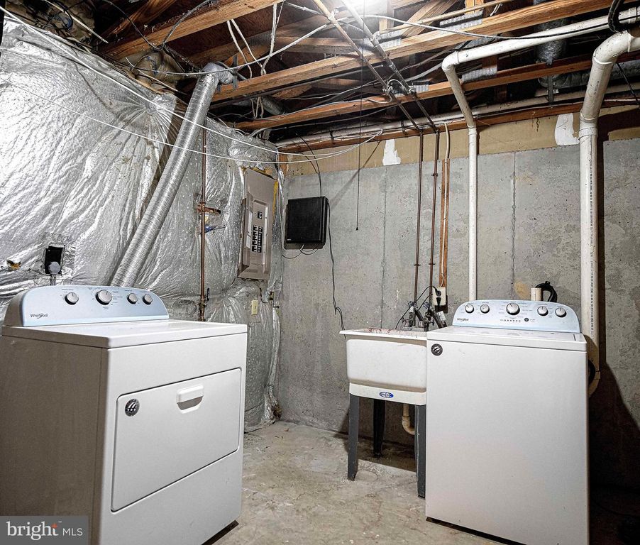 Image 22 of property listing at 1219 VALLEY LEAF CT, Edgewood, MD 21040