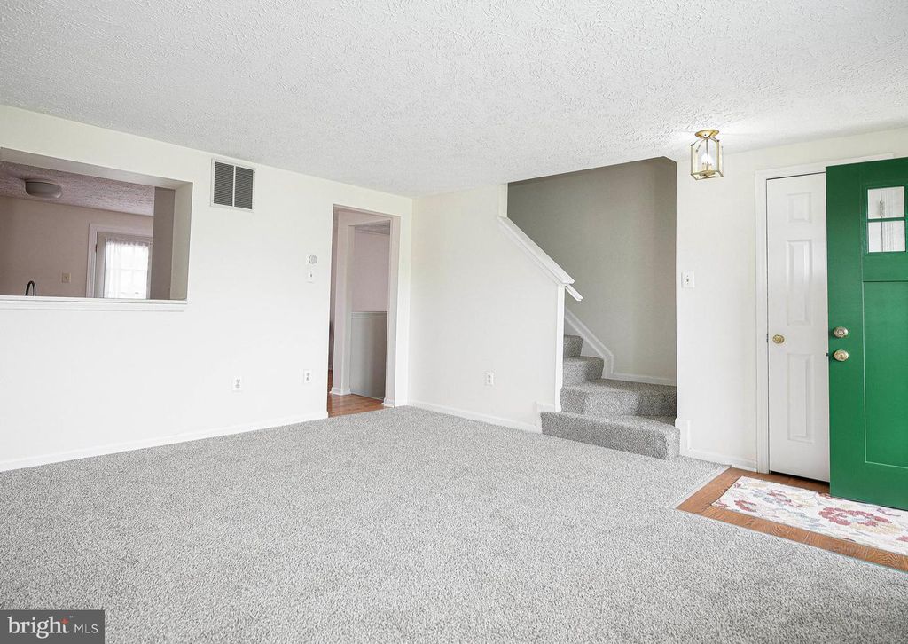 Image 6 of property listing at 1219 VALLEY LEAF CT, Edgewood, MD 21040