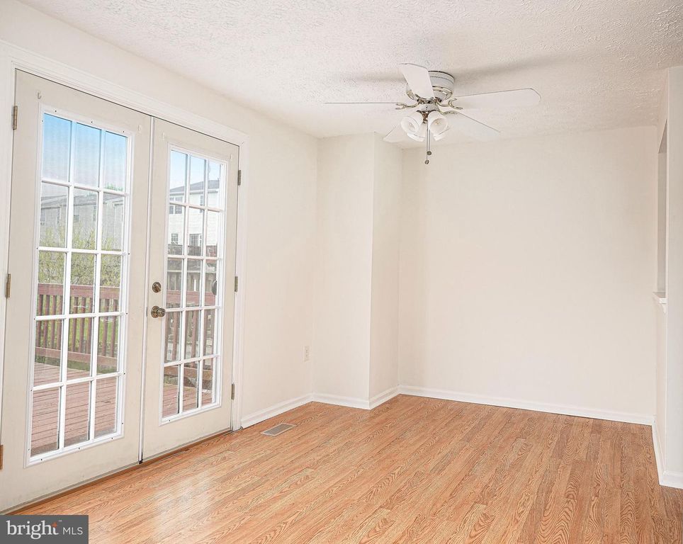 Image 8 of property listing at 1219 VALLEY LEAF CT, Edgewood, MD 21040