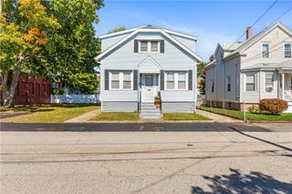 18 Baker Street, East Providence, RI 02914