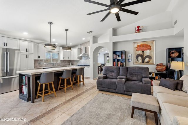12491 N Forest Lake Way, Oro Valley, AZ 85755