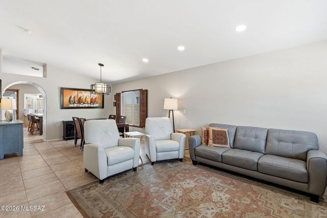 12491 N Forest Lake Way, Oro Valley, AZ 85755