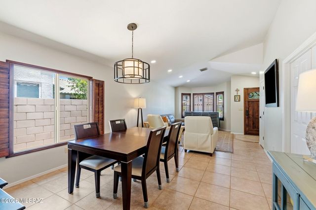 12491 N Forest Lake Way, Oro Valley, AZ 85755