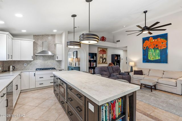 12491 N Forest Lake Way, Oro Valley, AZ 85755