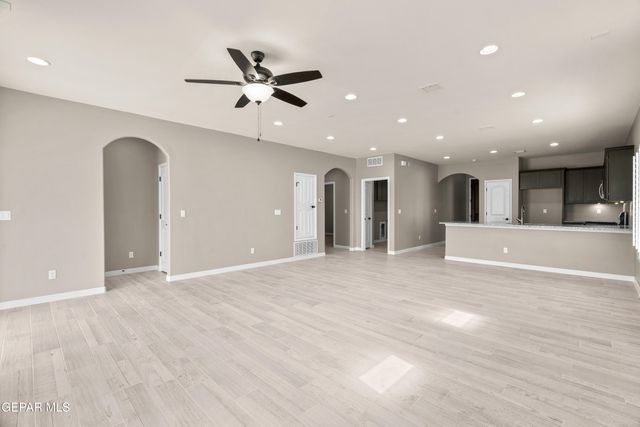 15232 Endurance Avenue, El Paso, TX 79938