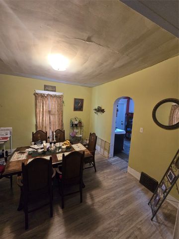 1131 W 11TH Street, Erie, PA 16502