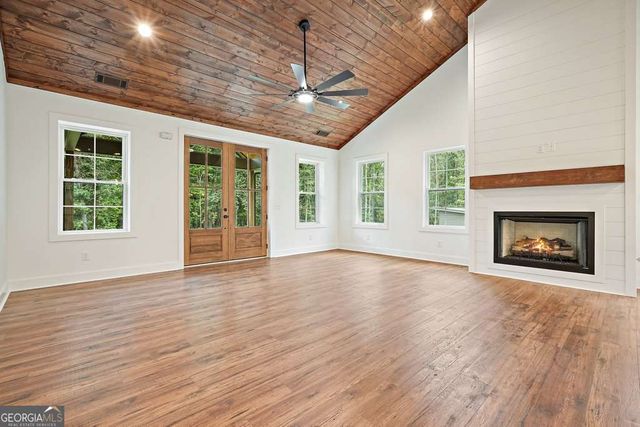 60 Dovetail Lane, Talking Rock, GA 30175