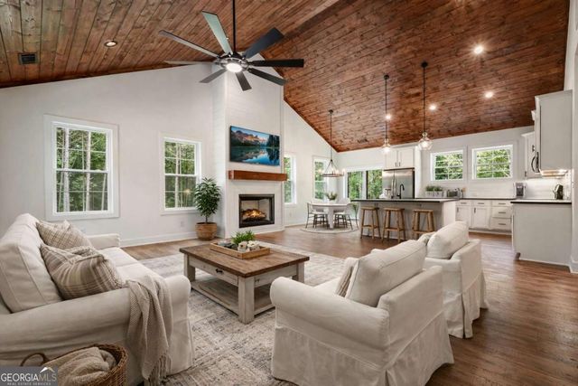 60 Dovetail Lane, Talking Rock, GA 30175