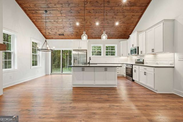 60 Dovetail Lane, Talking Rock, GA 30175