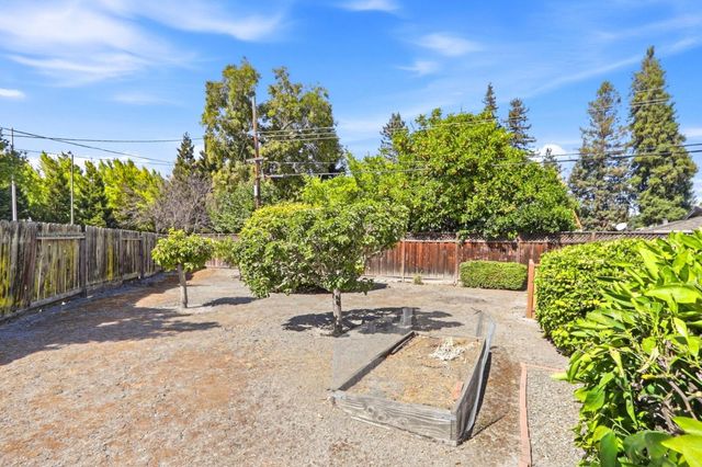 874 San Ardo Way, Mountain View, CA 94043