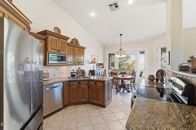 8060 E BIRDIE Lane, Gold Canyon, AZ 85118