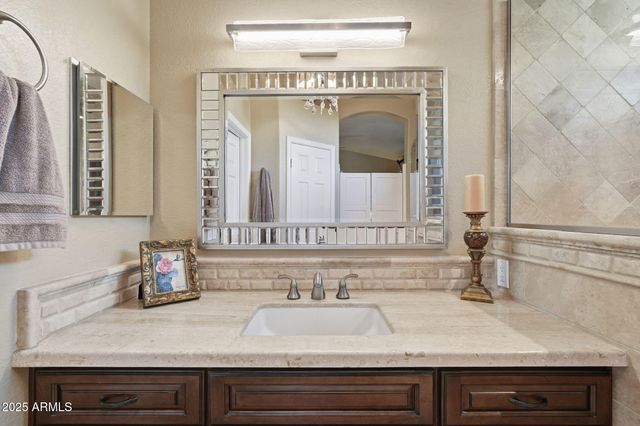 8060 E BIRDIE Lane, Gold Canyon, AZ 85118