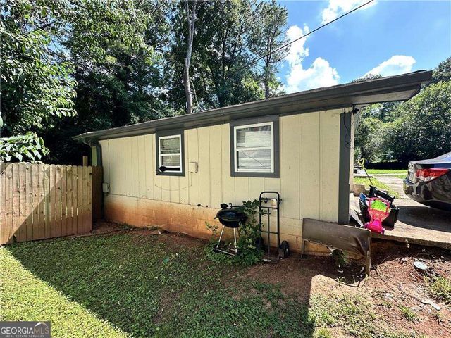 164 Polar Rock Drive SW, Atlanta, GA 30315