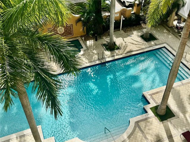 3001 NE 185th Street 514, Aventura, FL 33180