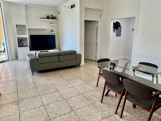 3001 NE 185th Street 514, Aventura, FL 33180