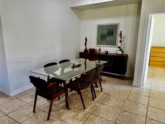 3001 NE 185th Street 514, Aventura, FL 33180