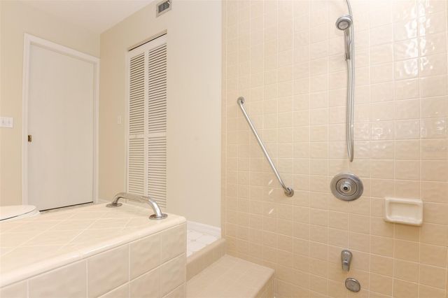 105 HORSESHOE TRAIL, Ormond Beach, FL 32174