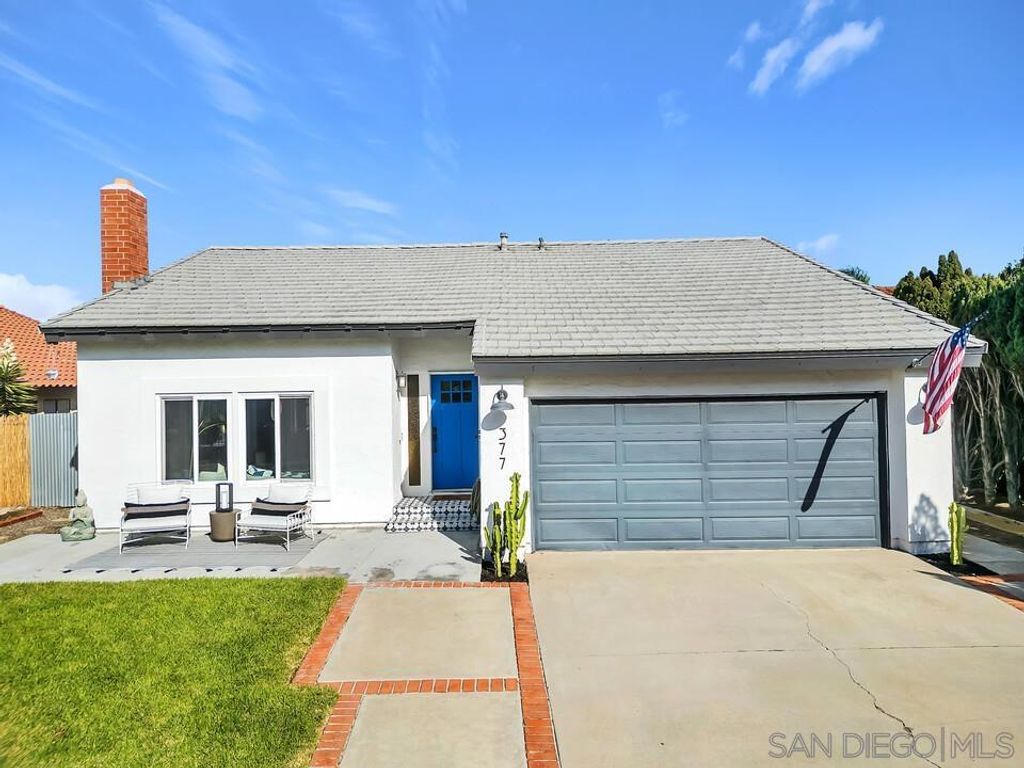 377 N Willowspring Drive, Encinitas, CA 92024 — photo 2