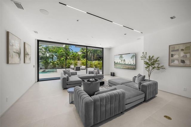1640 WALDEMERE STREET, Sarasota, FL 34239