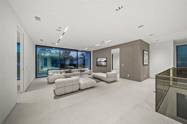 1640 WALDEMERE STREET, Sarasota, FL 34239