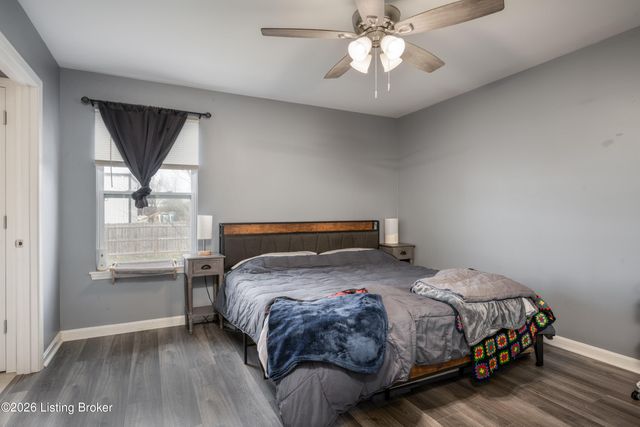 166 2nd Ave, Shepherdsville, KY 40165