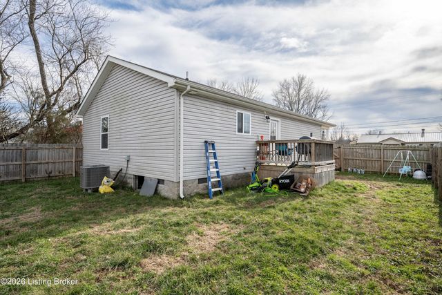166 2nd Ave, Shepherdsville, KY 40165