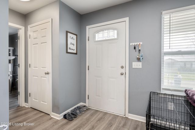 166 2nd Ave, Shepherdsville, KY 40165