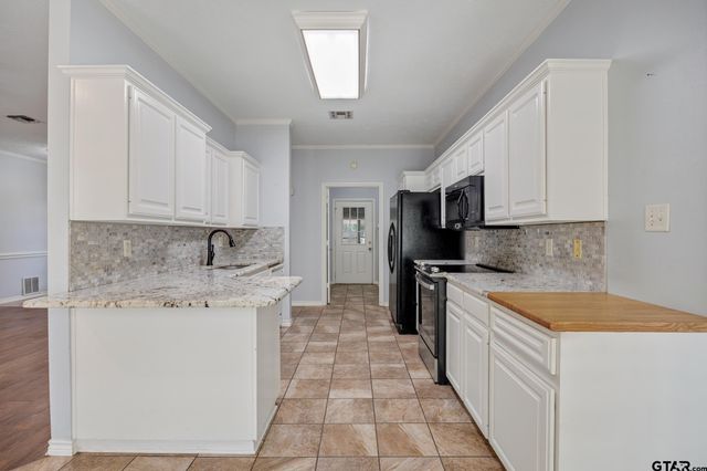 810 Hummingbird Lane, Whitehouse, TX 75791