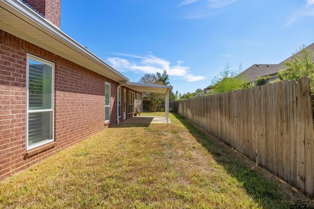 810 Hummingbird Lane, Whitehouse, TX 75791