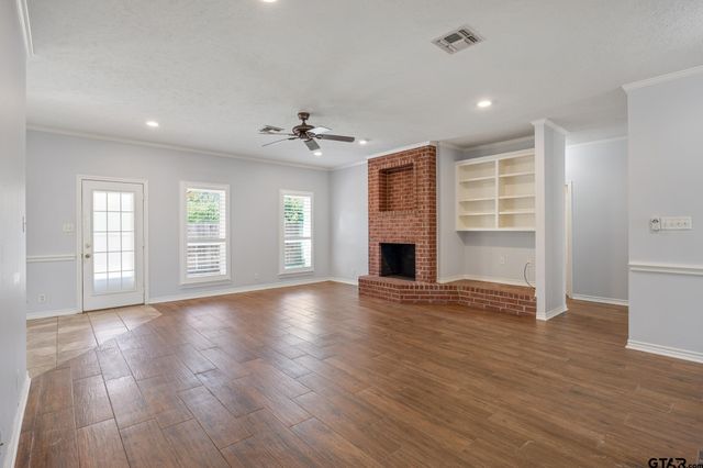 810 Hummingbird Lane, Whitehouse, TX 75791