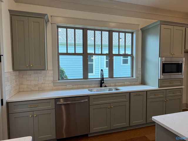 275 Farmhouse Drive, Madison, AL 35757
