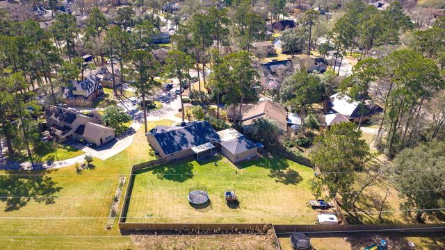 9 Jadecrest Court, Conroe, TX 77304