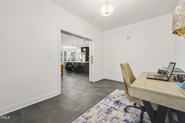 10420 Sablewood Drive 112, Raleigh, NC 27617