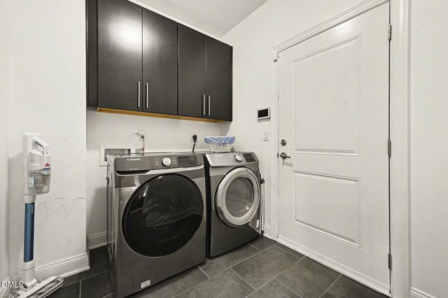 10420 Sablewood Drive 112, Raleigh, NC 27617