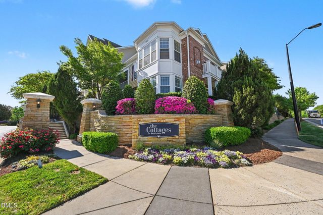 10420 Sablewood Drive 112, Raleigh, NC 27617