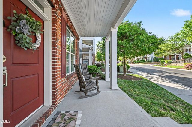 10420 Sablewood Drive 112, Raleigh, NC 27617