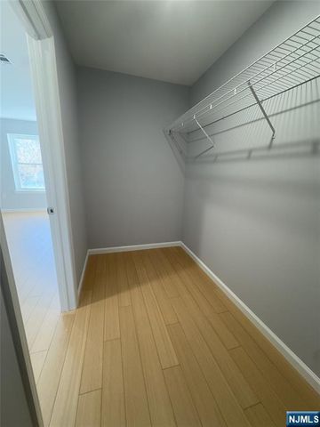 29 Isabella Avenue 2nd Fl, Newark, NJ 07106