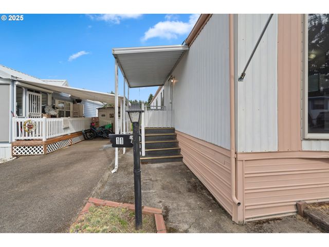 620 Se 2ND Ave 11, Canby, OR 97013