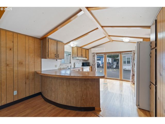 620 Se 2ND Ave 11, Canby, OR 97013