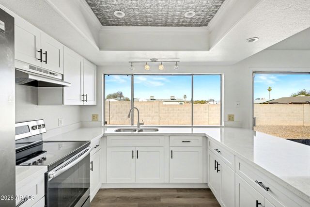 602 W YALE Drive, Tempe, AZ 85283