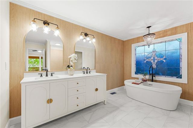 4235 Loch Highland Parkway NE, Roswell, GA 30075