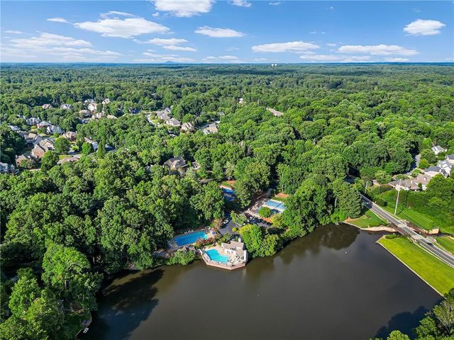 4235 Loch Highland Parkway NE, Roswell, GA 30075