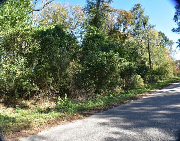 3415 Evergreen Drive, Kingwood, TX 77365